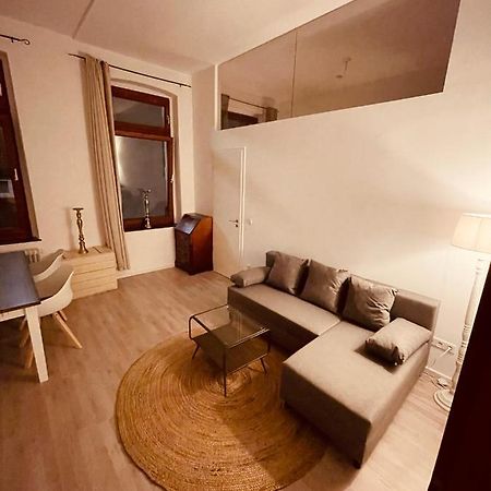 Retro Appartement Im Herzen Von Koeln Deutz Colónia Exterior foto