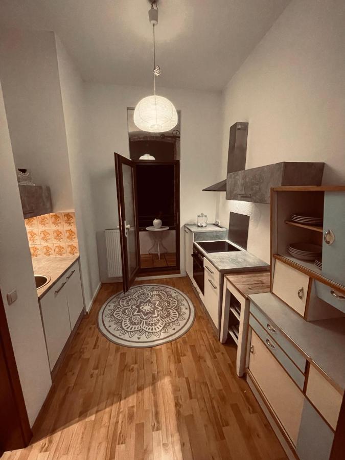 Retro Appartement Im Herzen Von Koeln Deutz Colónia Exterior foto