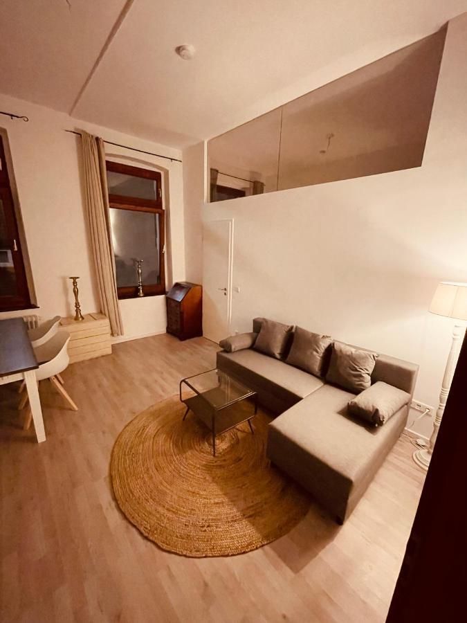 Retro Appartement Im Herzen Von Koeln Deutz Colónia Exterior foto